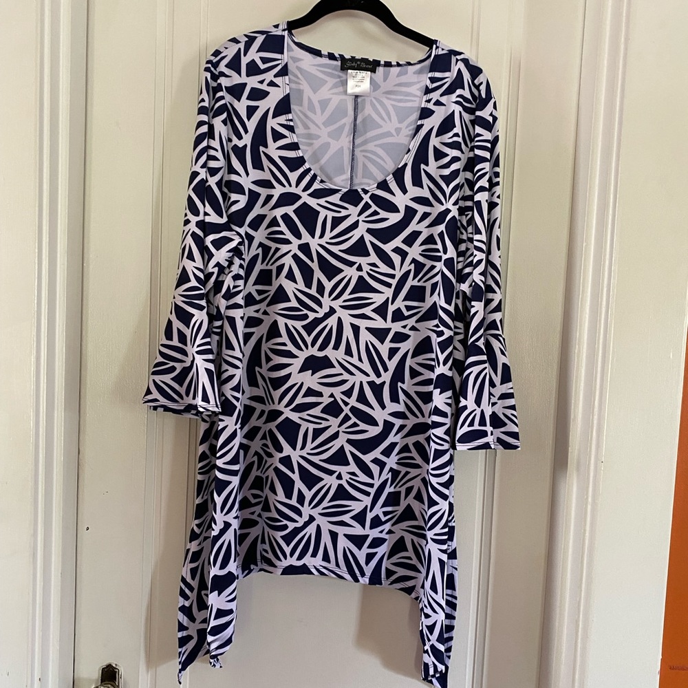 Slinky Brand tunic top, long sleeved with ruffle at bottom of sleeve
